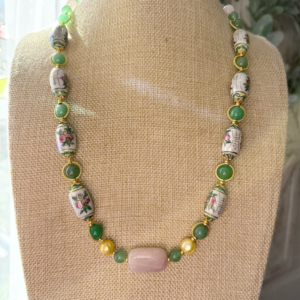 Handmade Necklace w/VTG handpainted Chinese porcelain beads